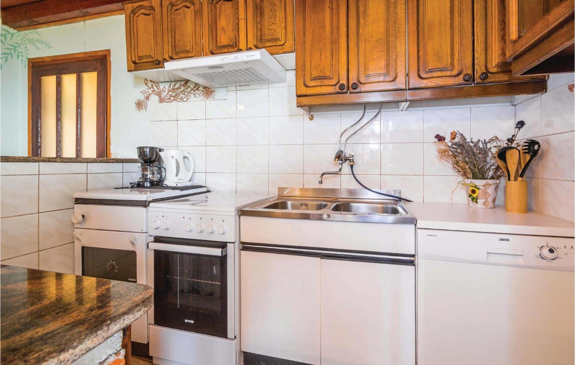 Awesome Apartment In Lovran With House Sea View 外观 照片